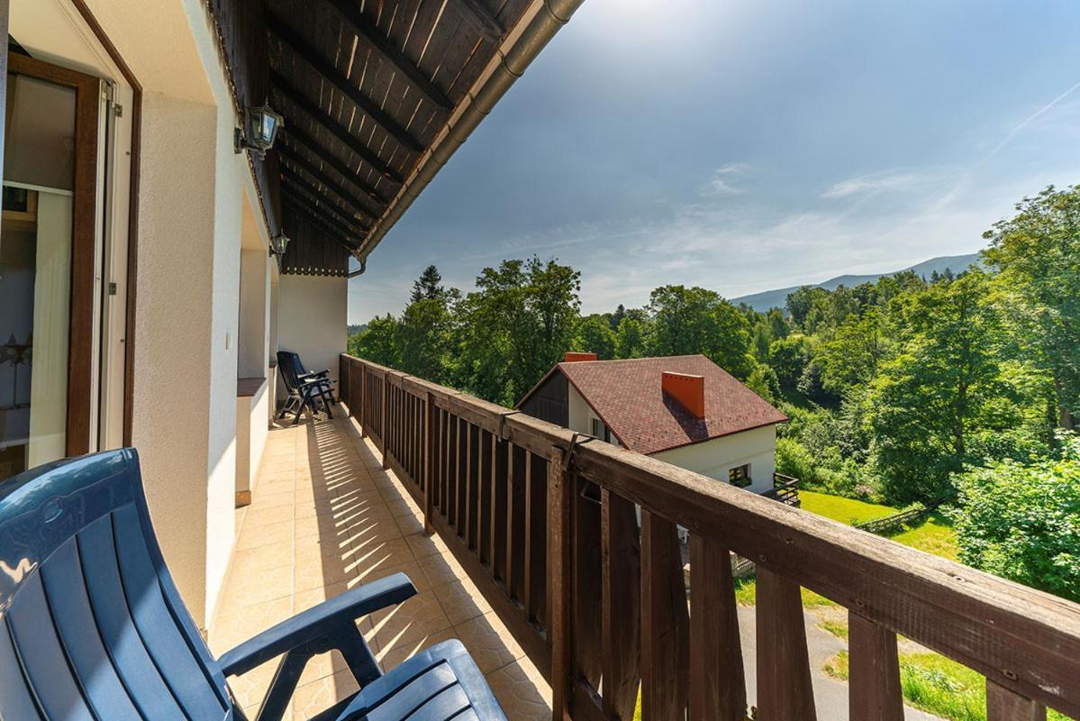 Willa Kama Sklářská Poruba Exteriér fotografie